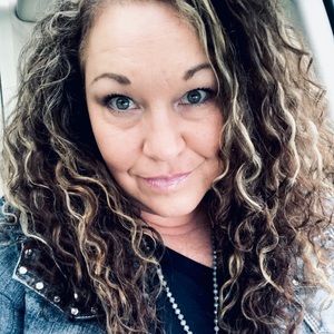 Meet your Posher, Shawna